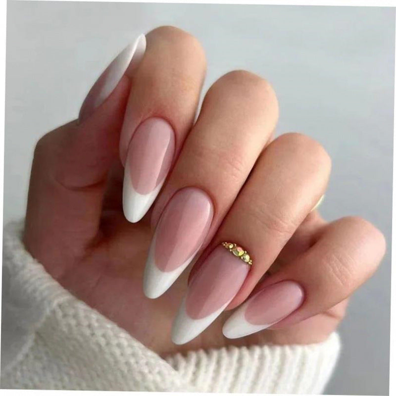 Pearl Press-On Nails – Elegant Almond Shape