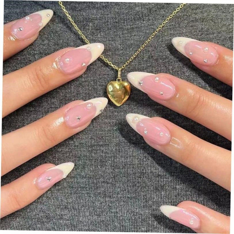 Pearl Press-On Nails – Elegant Almond Shape